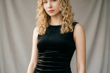 Тематическое фото Изображение сгенерировано ИИ Qwenlm.a (18+).