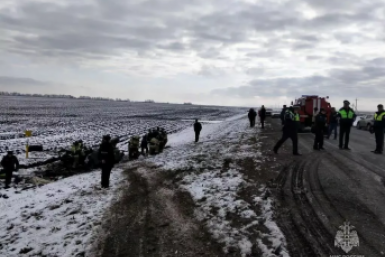 Четыре человека погибли из-за столкновения автомобиля с трактором