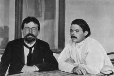 Антон Чехов и Максим Горький. Ялта, 1900 год Фото из открытых источников