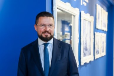 Руководитель Департамента по работе с клиентами рыночных отраслей Дмитрий Средин Пресс-служба ВТБ